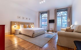 Calacatta Housing